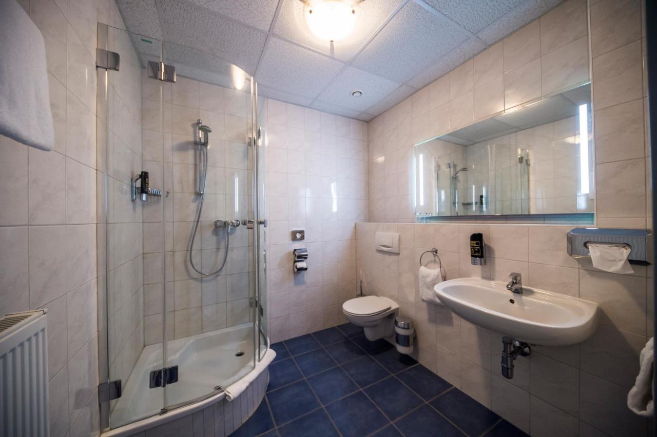 Hotel Фонсдорф Екстер'єр фото